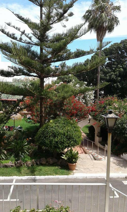 Carihuela park palace Torremolinos Bagian luar foto